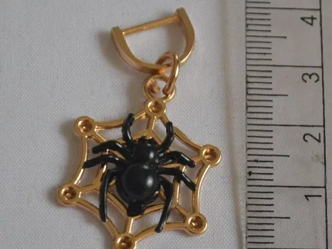 Підвіска металева