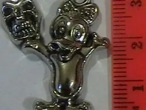 Підвіски пластикові