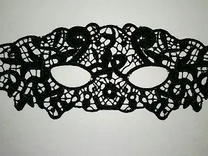 маска мереживна