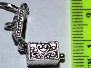 Підвіска металева