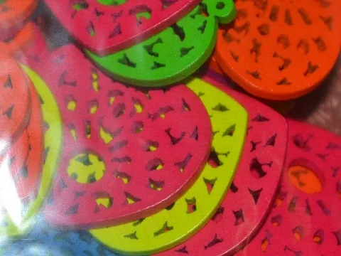 Підвіски дерев'яні