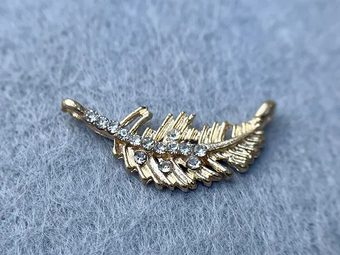 Розділювач Перо