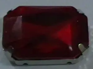 Камені в оправі