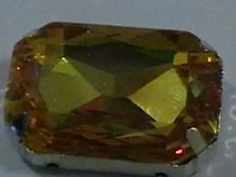 Камені в оправі