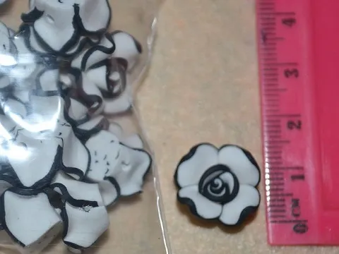 Троянда фімо