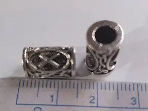 Бусина руна укр