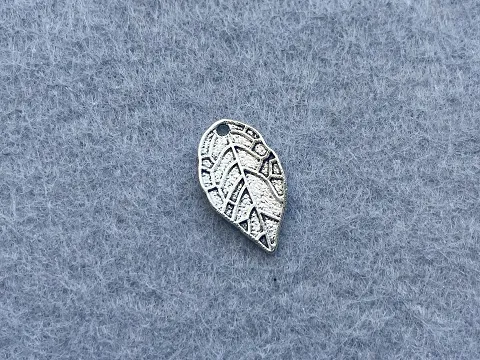 Подвеска Листик -10шт