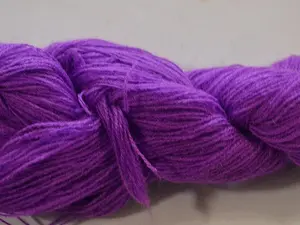 Нитки акриловые