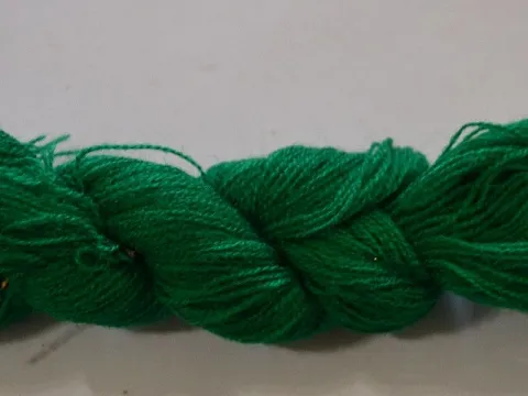 Нитки акриловые