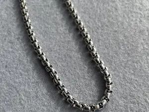 Ланцюг з нержавіючої сталі 3 * 3 мм