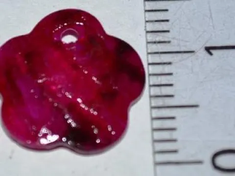 Підвіска з перламутру