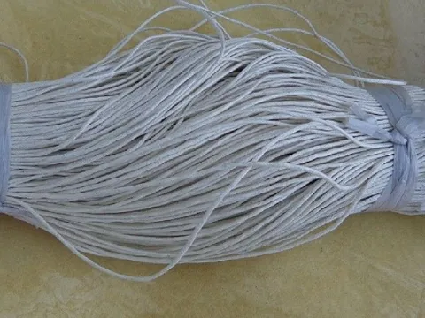 Шнур в пасмі