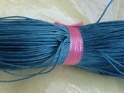 Шнур в пасмі