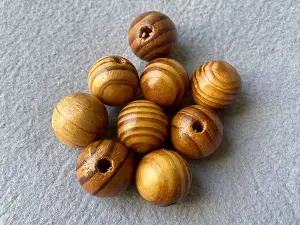 Намистини дерев'яні -24мм-1кг