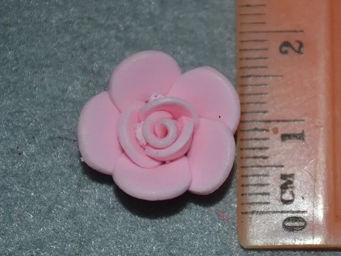 Троянда фімо