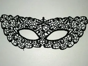 маска мереживна