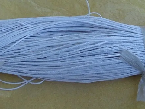 Шнур в пасмі