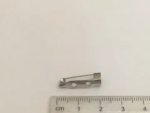 Брошка-планка