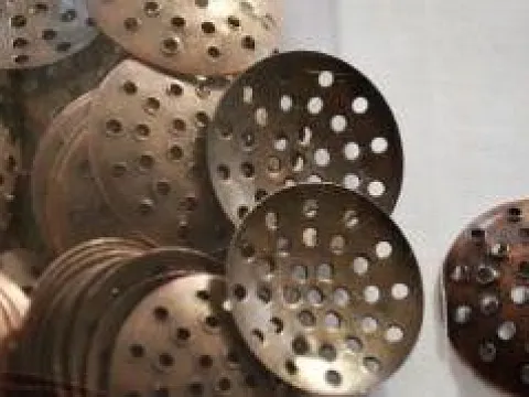 Брошка-сито