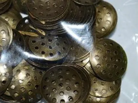 Брошка-сито