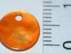 Підвіска з перламутру