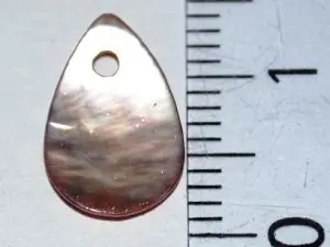 Підвіска з перламутру