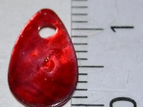 Підвіска з перламутру