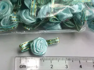 Атласна трояндочка