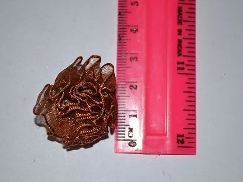 Квітка з органзи