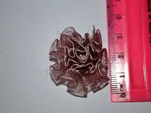 Квітка з органзи