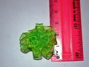 Квітка з органзи