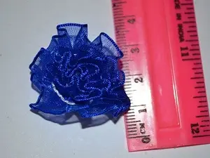 Квітка з органзи