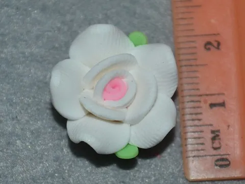 Троянда фімо