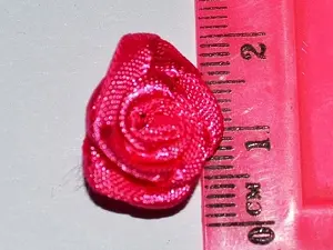 Атласна трояндочка