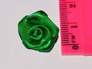 Атласна трояндочка