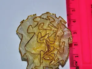 Квітка з органзи