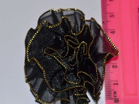 Цветок из органзы