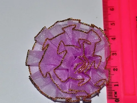 Цветок из органзы