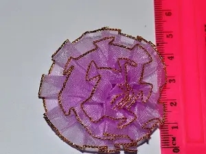 Квітка з органзи