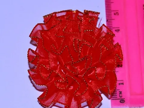 Цветок из органзы