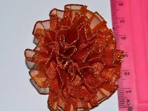 Квітка з органзи