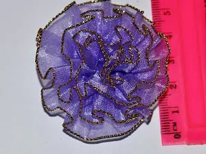 Квітка з органзи