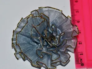 Квітка з органзи