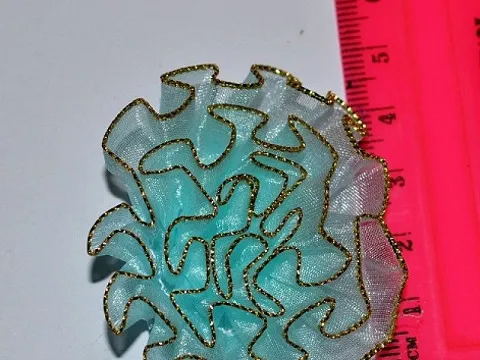 Цветок из органзы