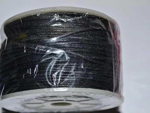 Шнур в бабині