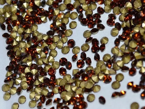 Конусные стразы сс10