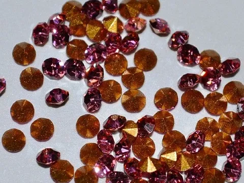 Конусные стразы сс10