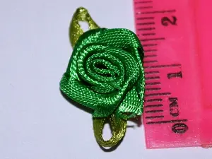 Атласна трояндочка