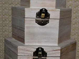 коробки укр