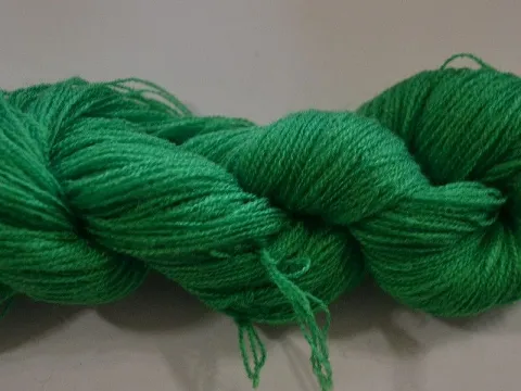 Нитки акриловые